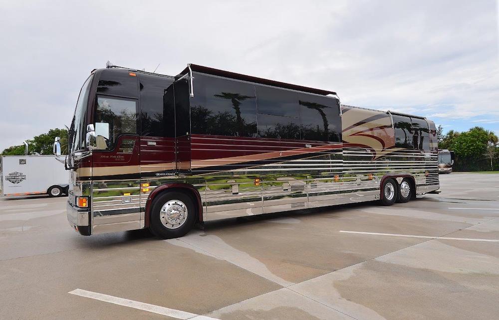 2003 Prevost Liberty XLII For Sale