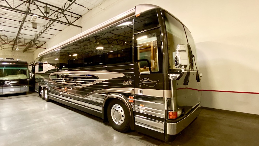 2003 Prevost Marathon XLII  For Sale