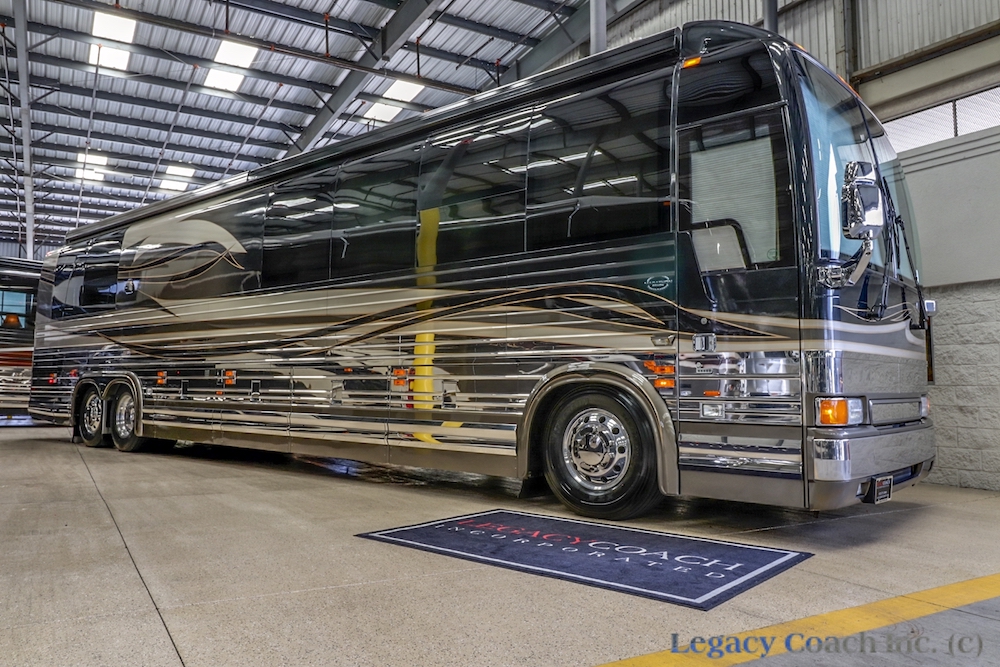 2005 Prevost Marathon XLII For Sale