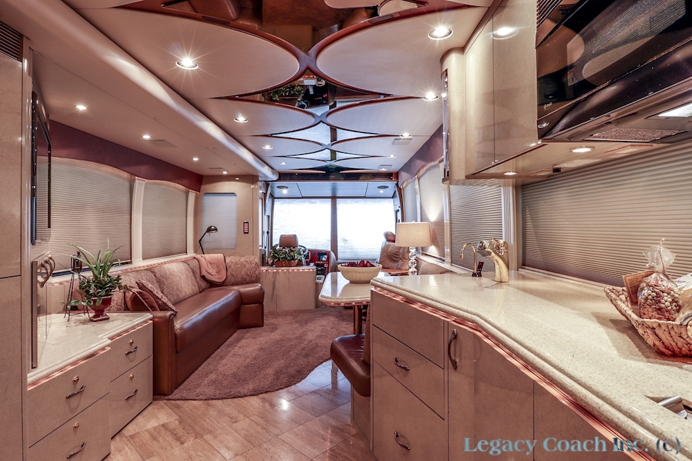 2005 Prevost Marathon XLII For Sale