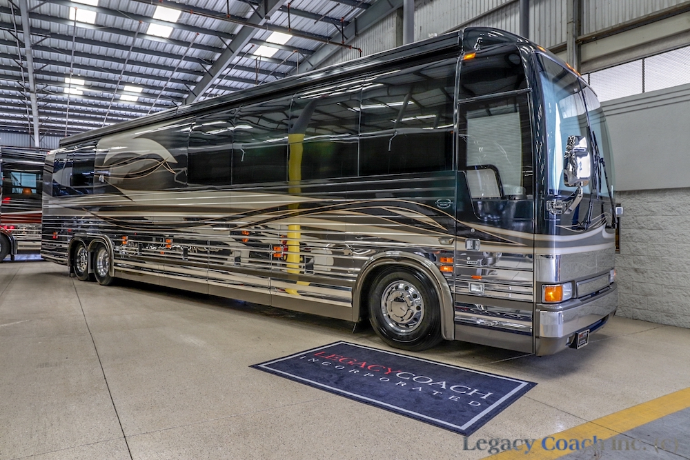 2005 Prevost Marathon XLII For Sale