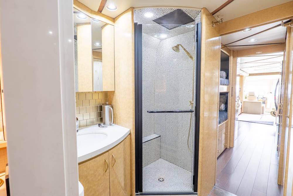 2003 Prevost Marathon XLII For Sale