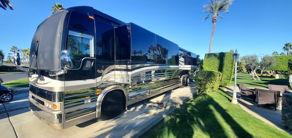 2003 Prevost  Marathon XLII  For Sale