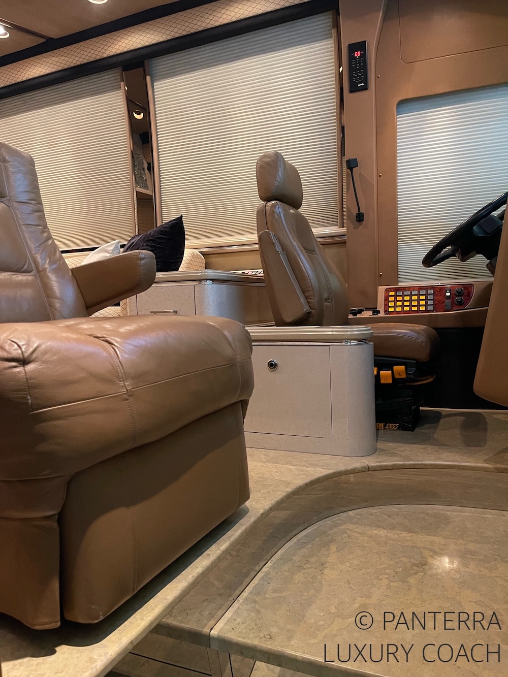 2003 Prevost Marathon XLII For Sale