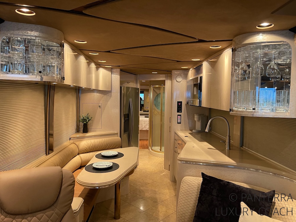 2003 Prevost Marathon XLII For Sale