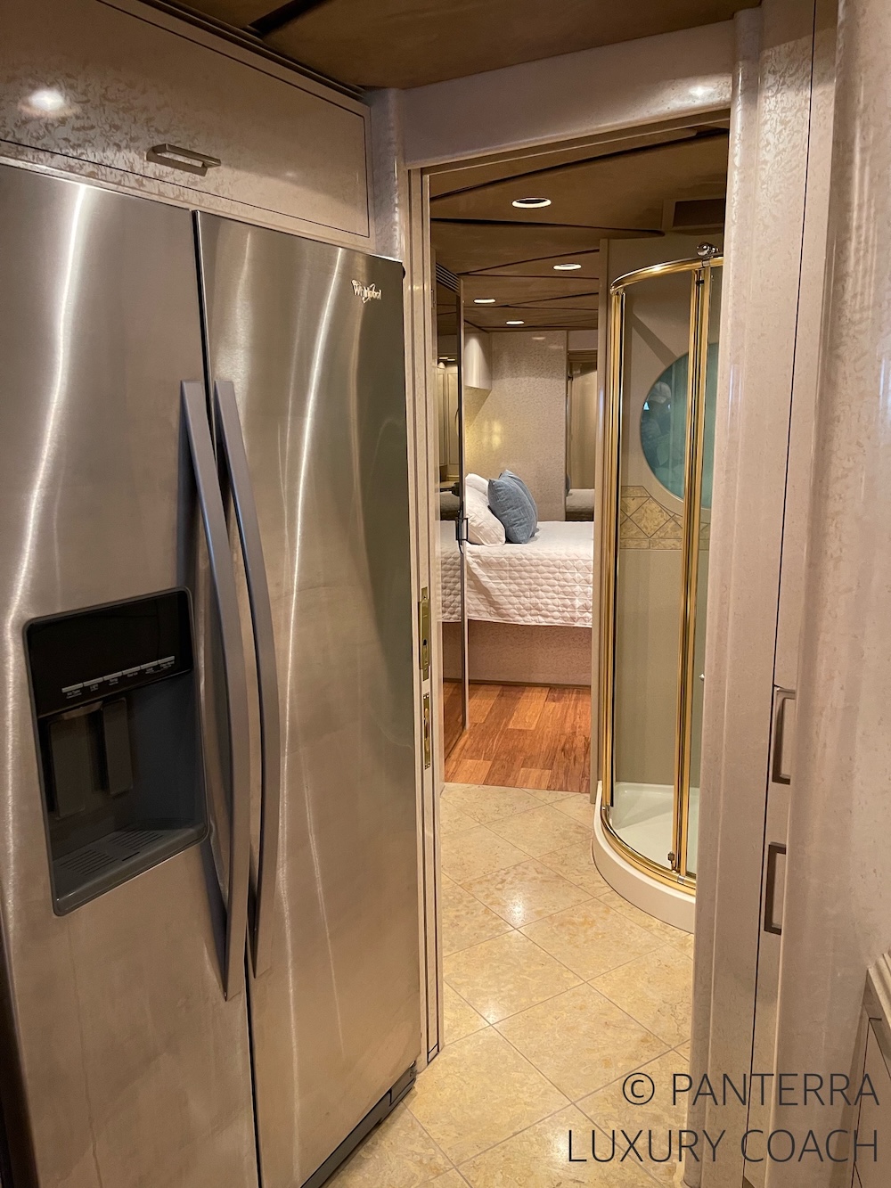 2003 Prevost Marathon XLII For Sale