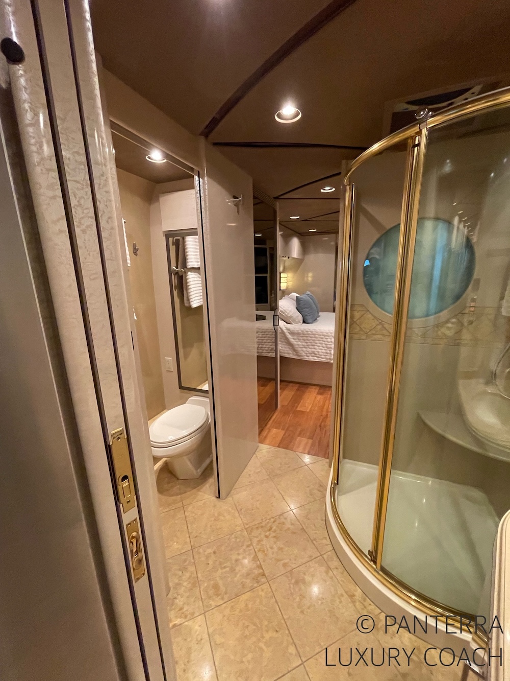 2003 Prevost Marathon XLII For Sale