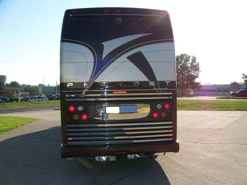 2003 Prevost Vantare H3-45 For Sale