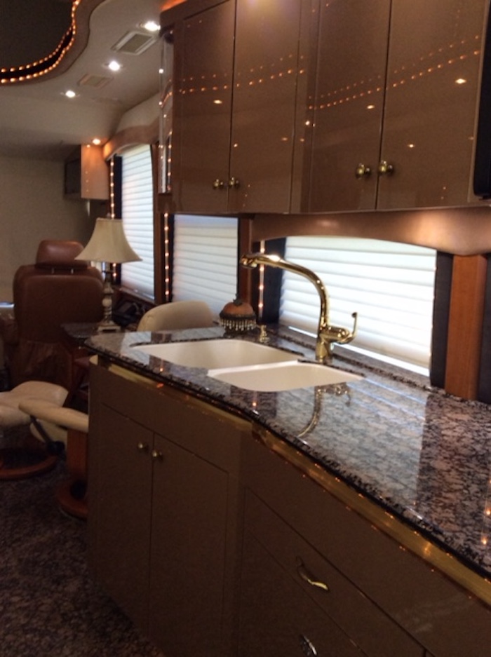 2004 Prevost American XLII For Sale