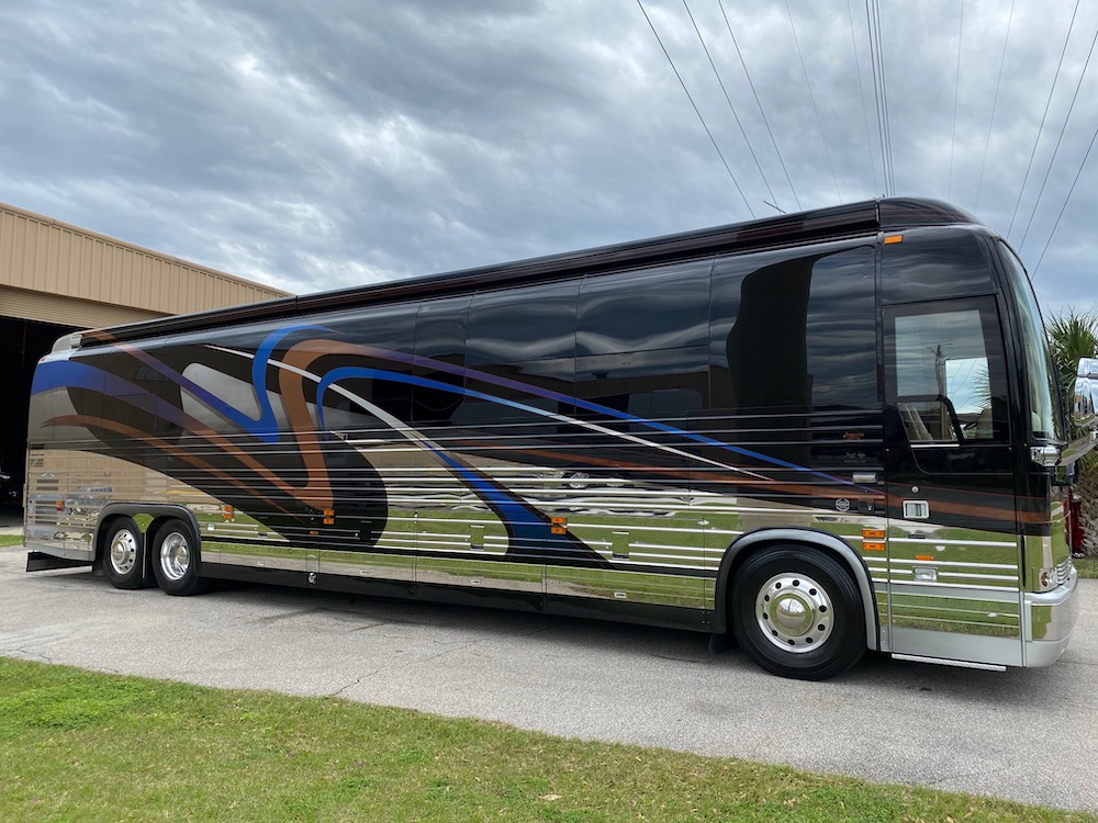 2004 Prevost American XLII For Sale