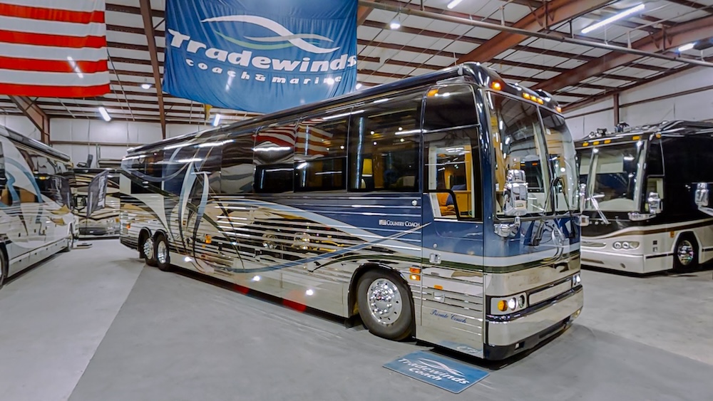 2004 Prevost Country Coach XLII For Sale