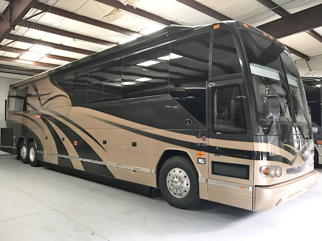 2004 Prevost Featherlite H3-45Double Slide # 4507