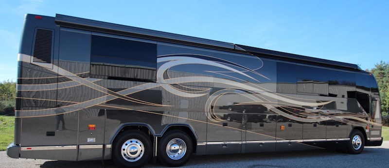 2004 Prevost Featherlite H3-45 For Sale