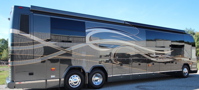 2004 Prevost Featherlite H3-45 For Sale