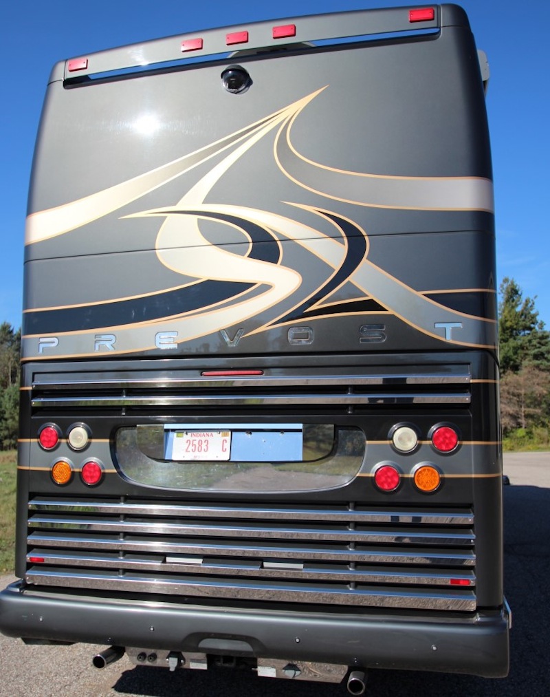 2004 Prevost Featherlite H3-45 For Sale
