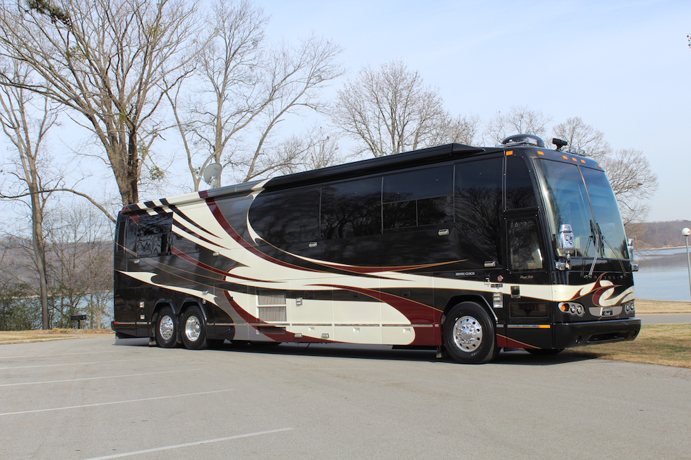 2004 Prevost Liberty H3-45 For Sale