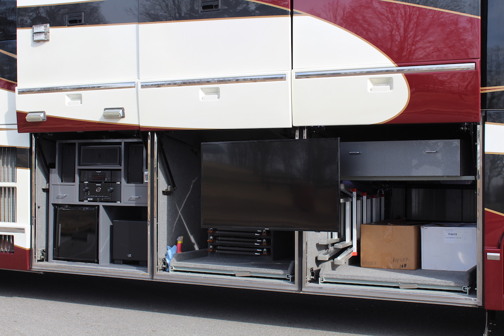 2004 Prevost Liberty H3-45 For Sale