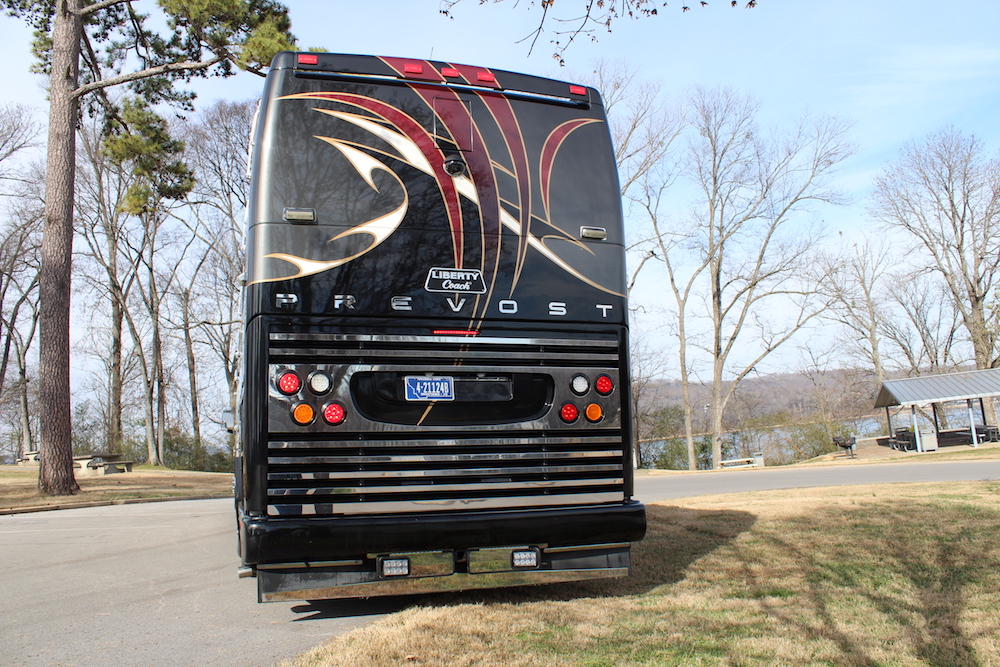 2004 Prevost Liberty H3-45 For Sale