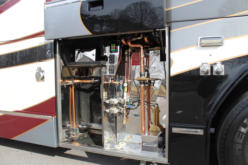 2004 Prevost Liberty H3-45 For Sale