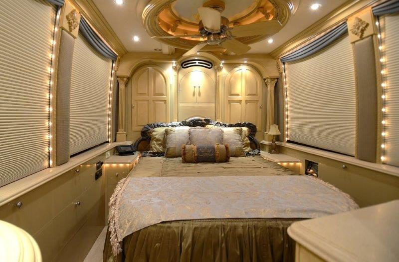 2004 Prevost Liberty XLII For Sale