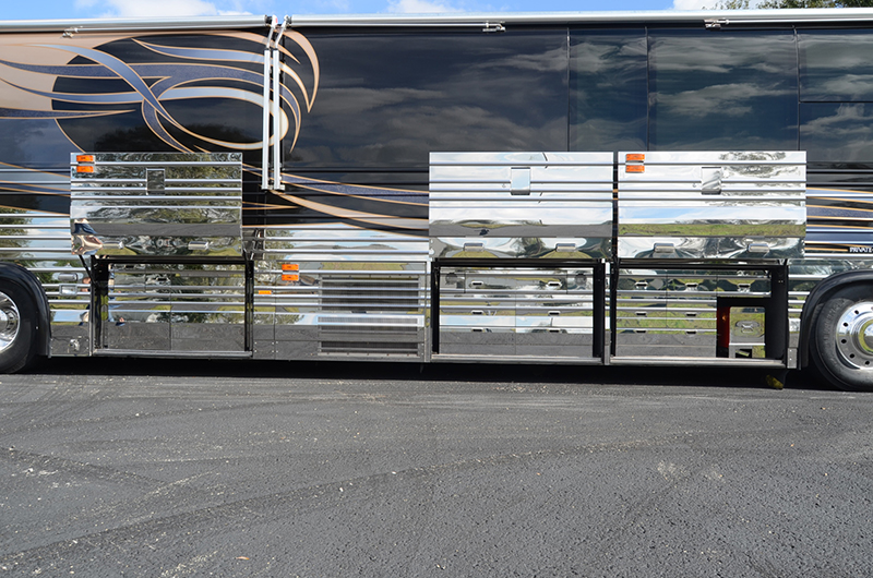 2004 Prevost Liberty XLII For Sale