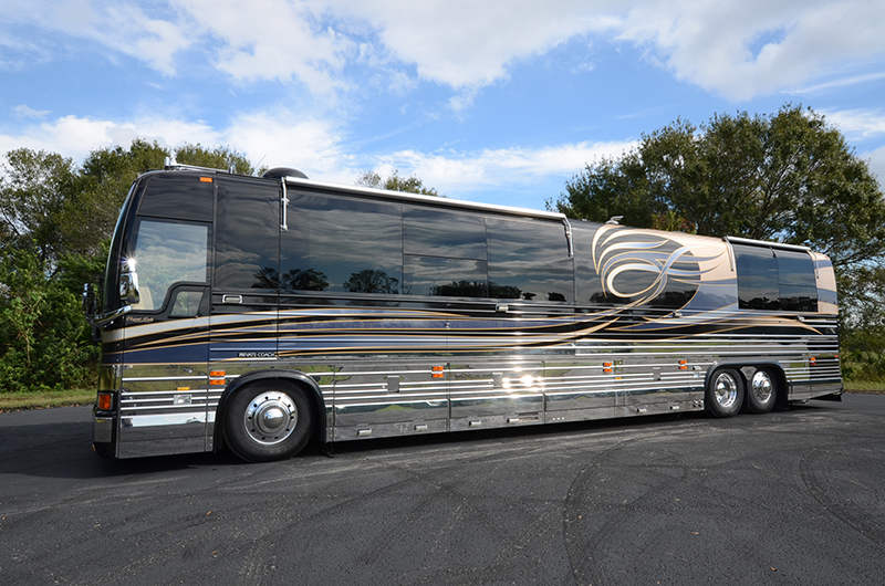 2004 Prevost Liberty XLII For Sale