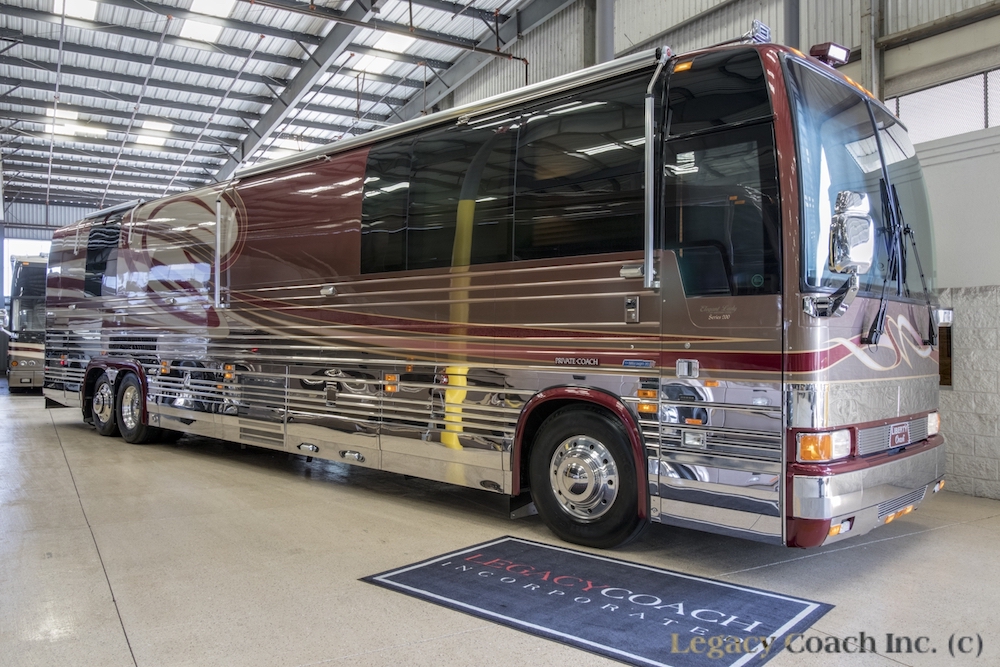 2004 Prevost Liberty XLII For Sale