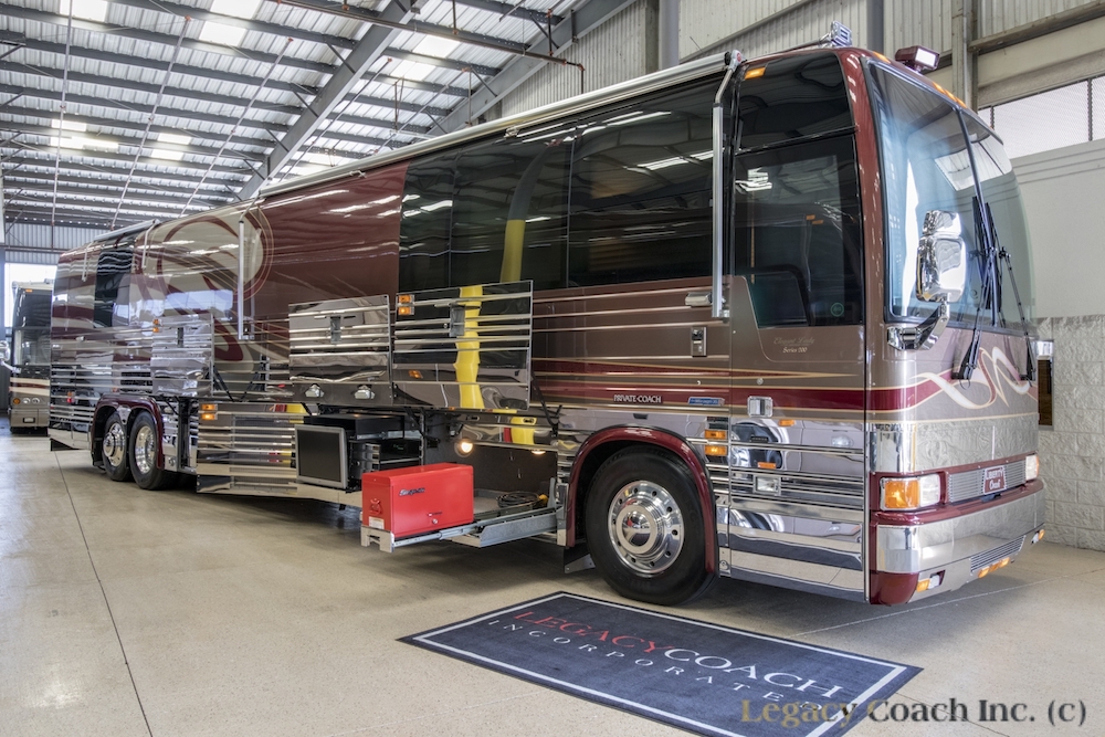 2004 Prevost Liberty XLII For Sale