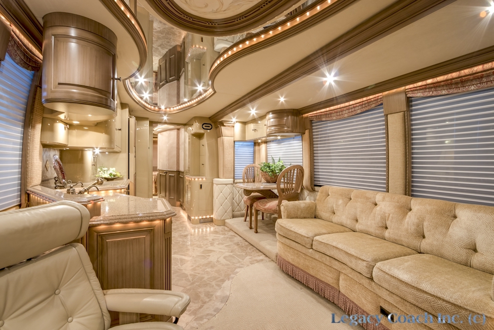 2004 Prevost Liberty XLII For Sale