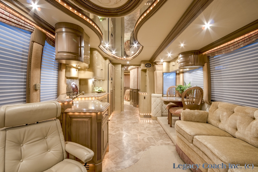 2004 Prevost Liberty XLII For Sale