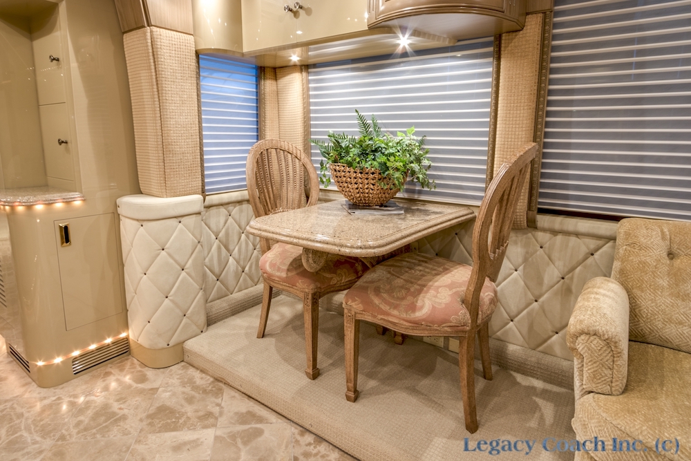 2004 Prevost Liberty XLII For Sale