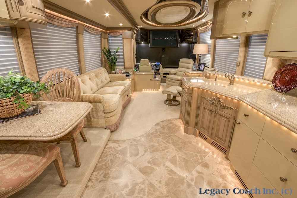 2004 Prevost Liberty XLII For Sale