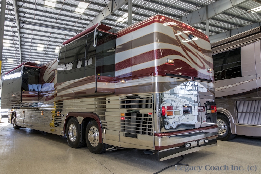 2004 Prevost Liberty XLII For Sale