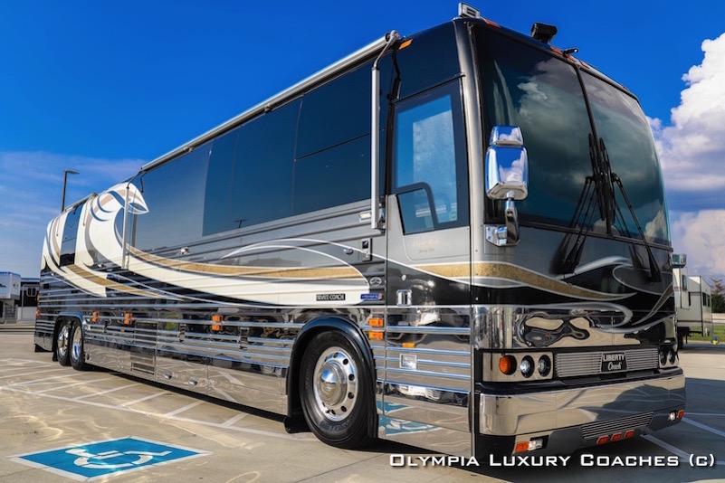 2004 Prevost Liberty XLII For Sale