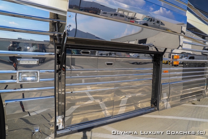 2004 Prevost Liberty XLII For Sale