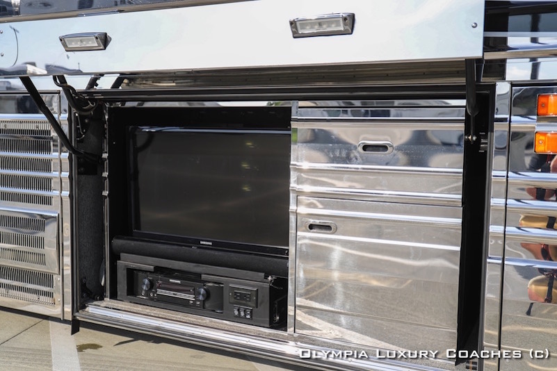 2004 Prevost Liberty XLII For Sale