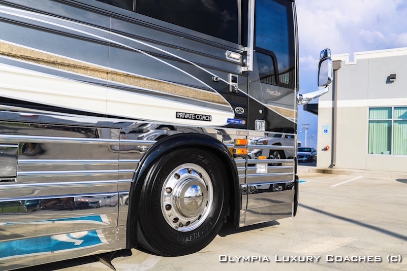 2004 Prevost Liberty XLII For Sale