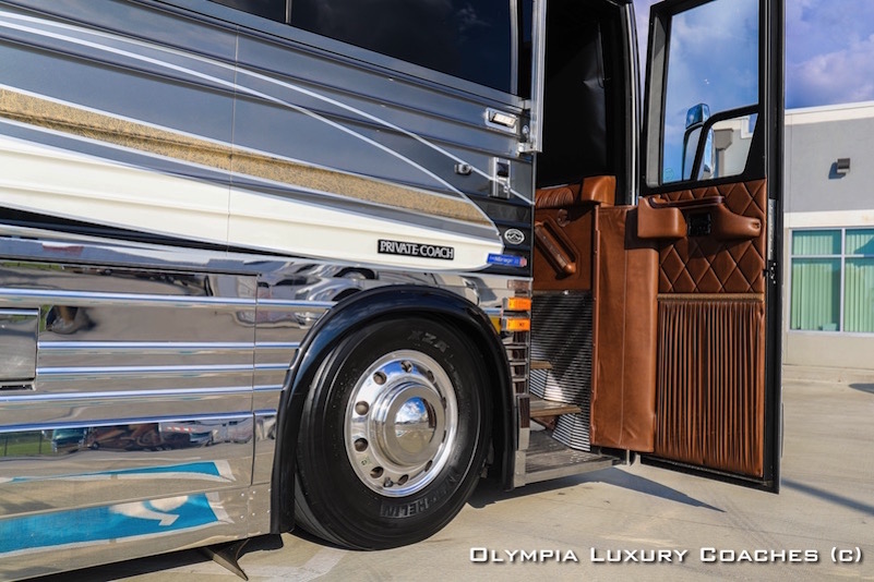 2004 Prevost Liberty XLII For Sale