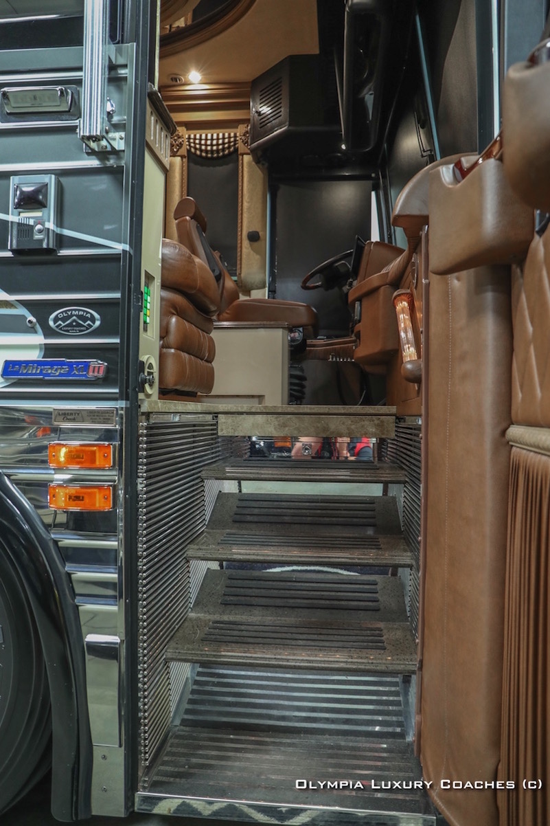 2004 Prevost Liberty XLII For Sale