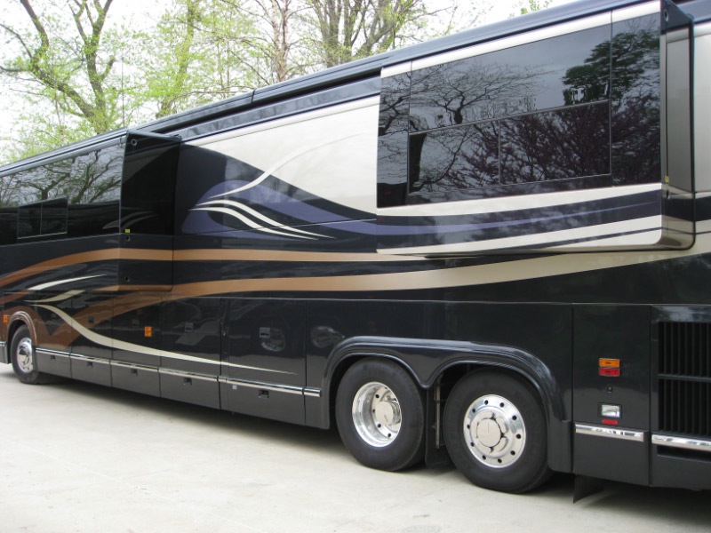 2004 Prevost Marathon H3-45 For Sale