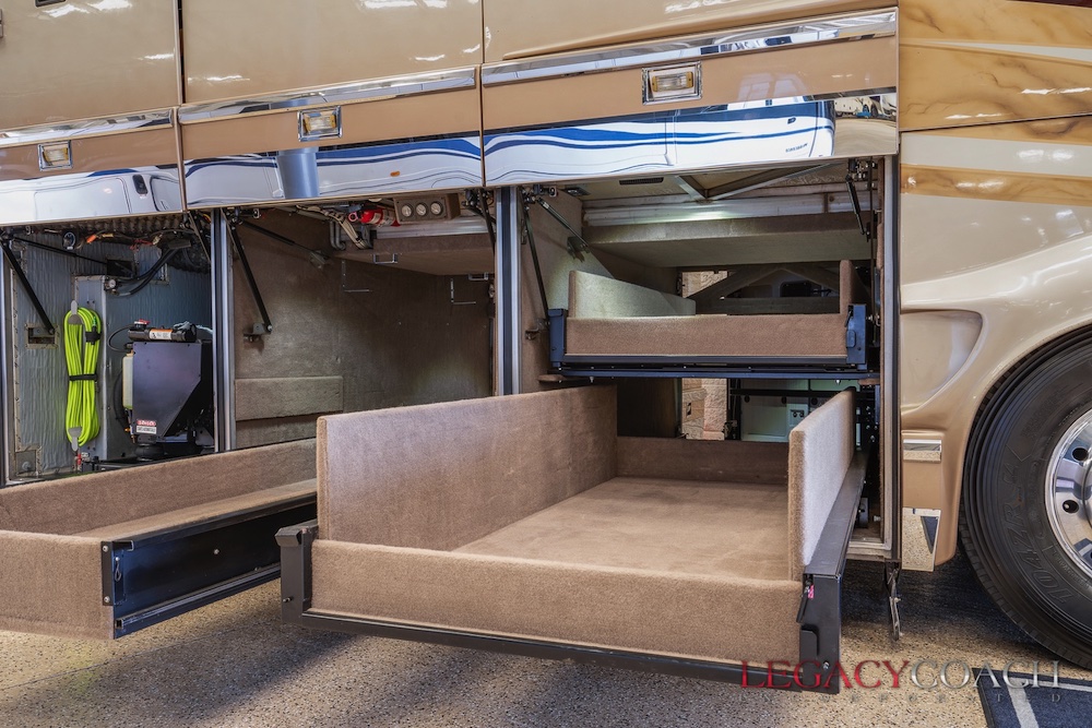 2004 Prevost Marathon H3-45 For Sale