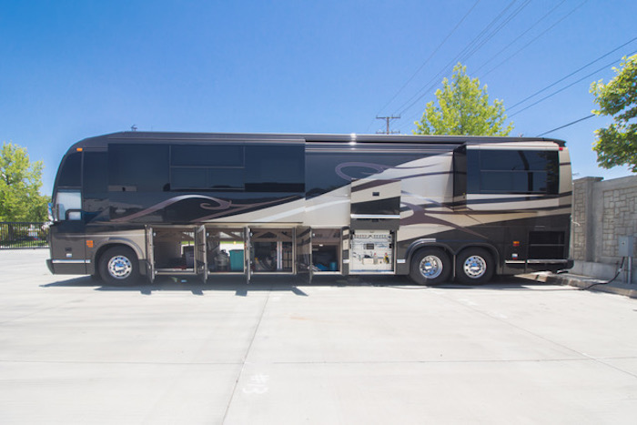 2004 Prevost Marathon H3-45 For Sale