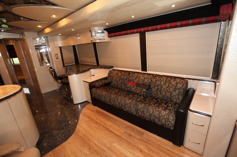 2004 Prevost Marathon For Sale