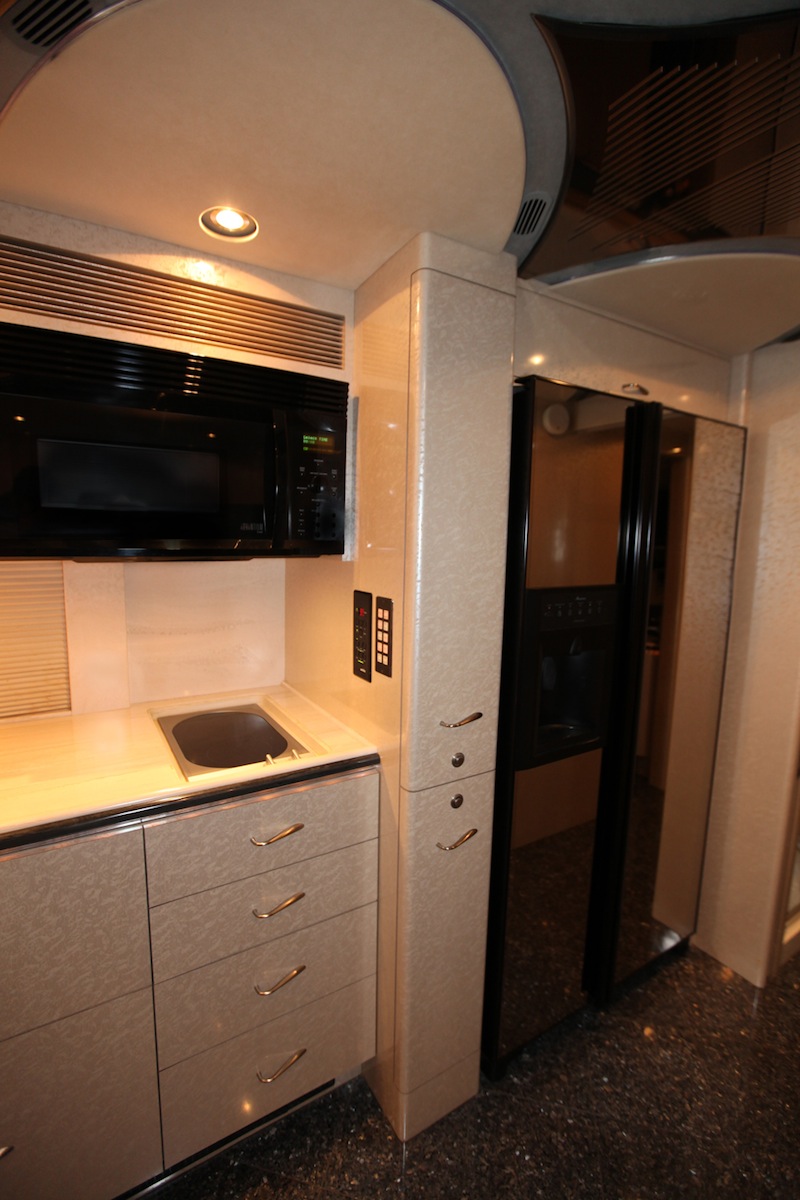 2004 Prevost Marathon For Sale