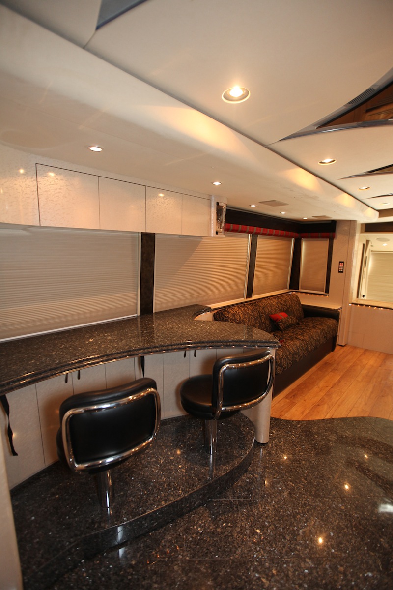 2004 Prevost Marathon For Sale