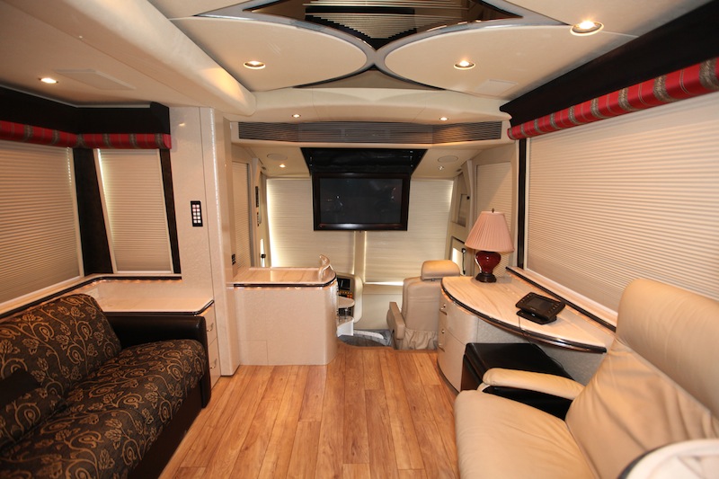 2004 Prevost Marathon For Sale