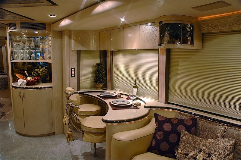 2004 Prevost Marathon XLII For Sale