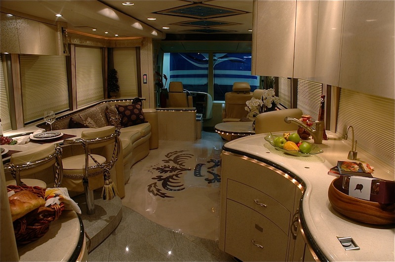 2004 Prevost Marathon XLII For Sale