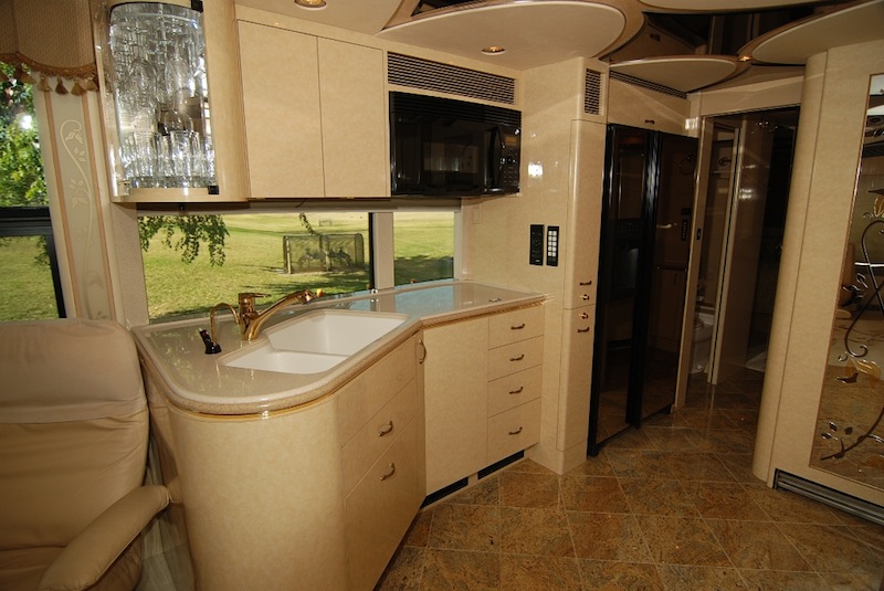 2004 Prevost Marathon XLII For Sale