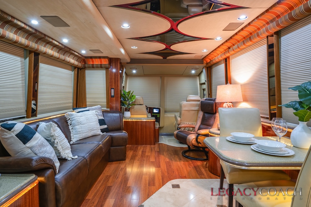 2004 Prevost Marathon XLII For Sale